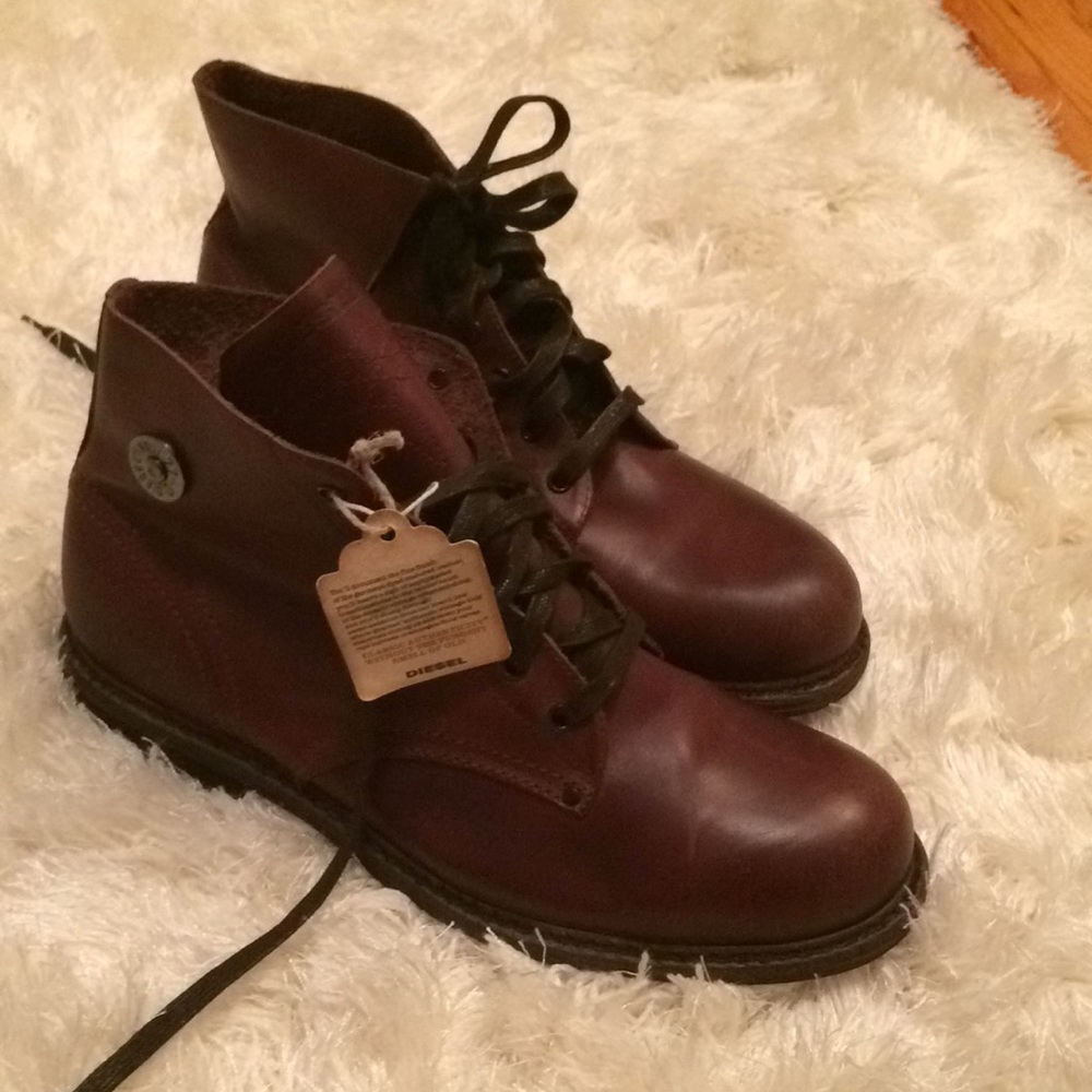 Diesel men’s size 45 NWT